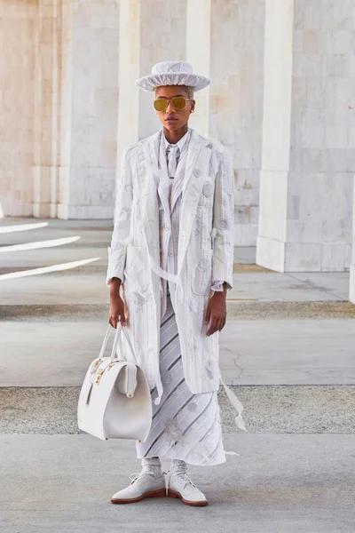 Look 9